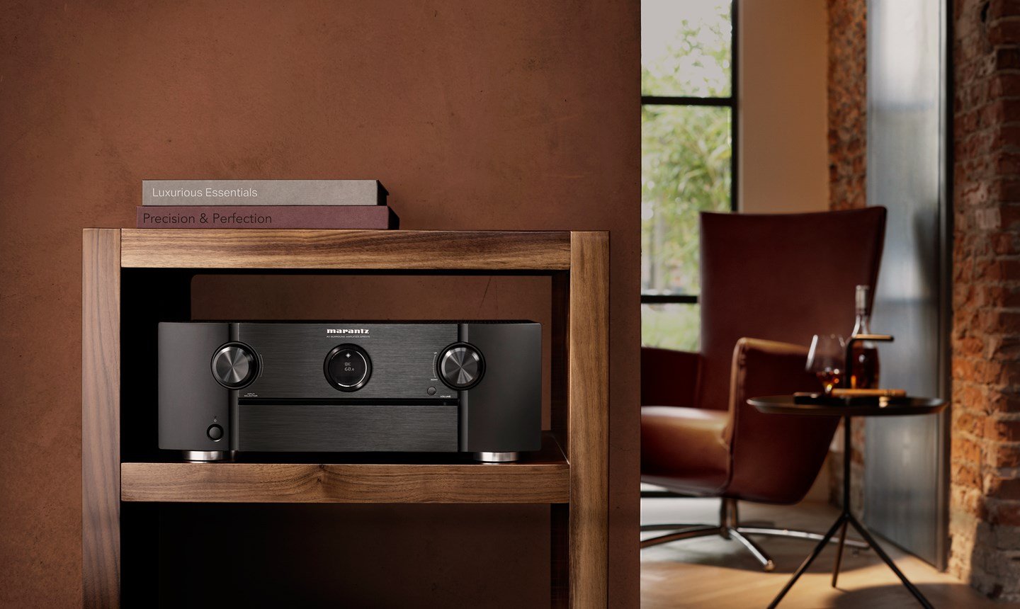 Marantz_SR6015_BK_N_Lifestyle_8K_1_16122020